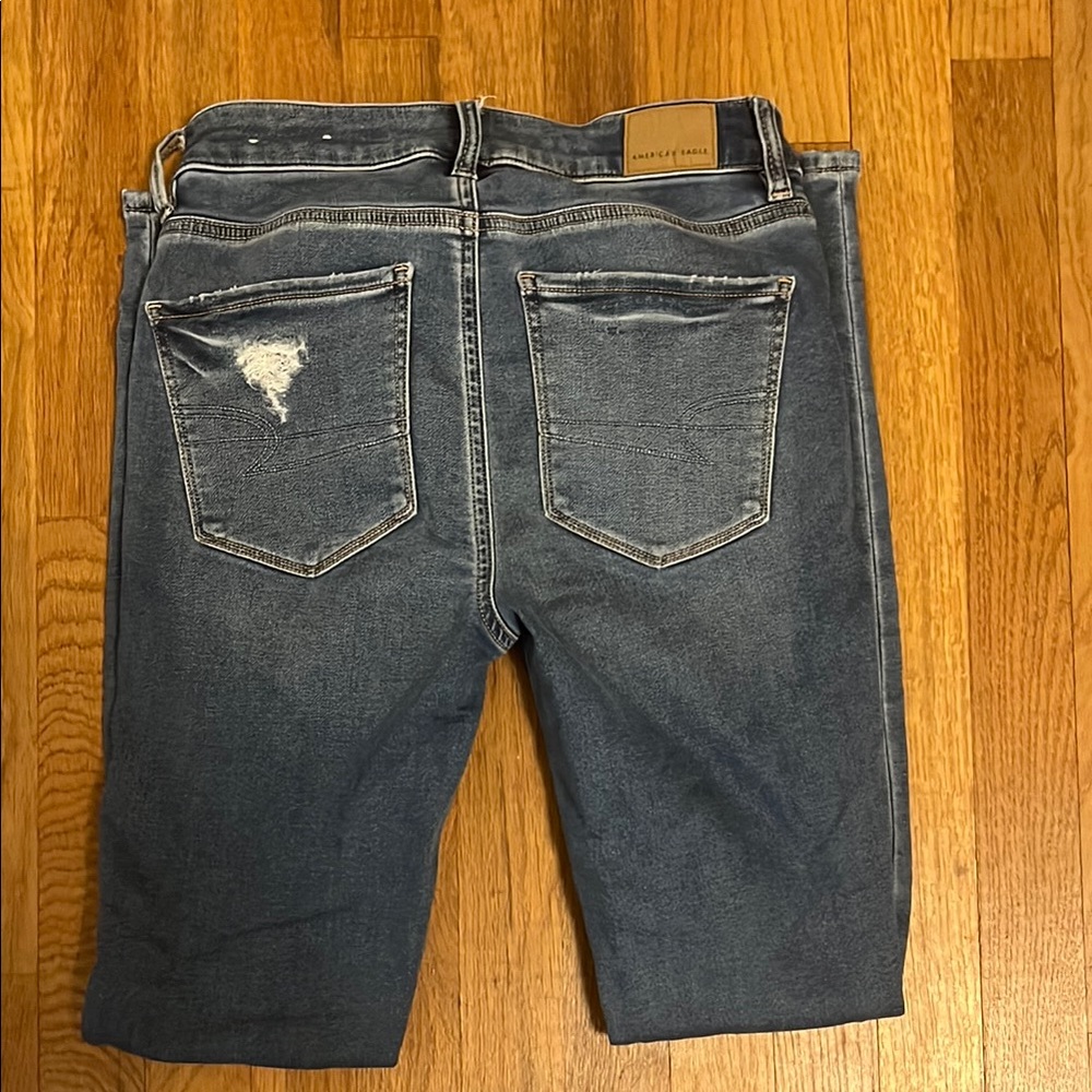 Women’s American Eagle Skinny Jean